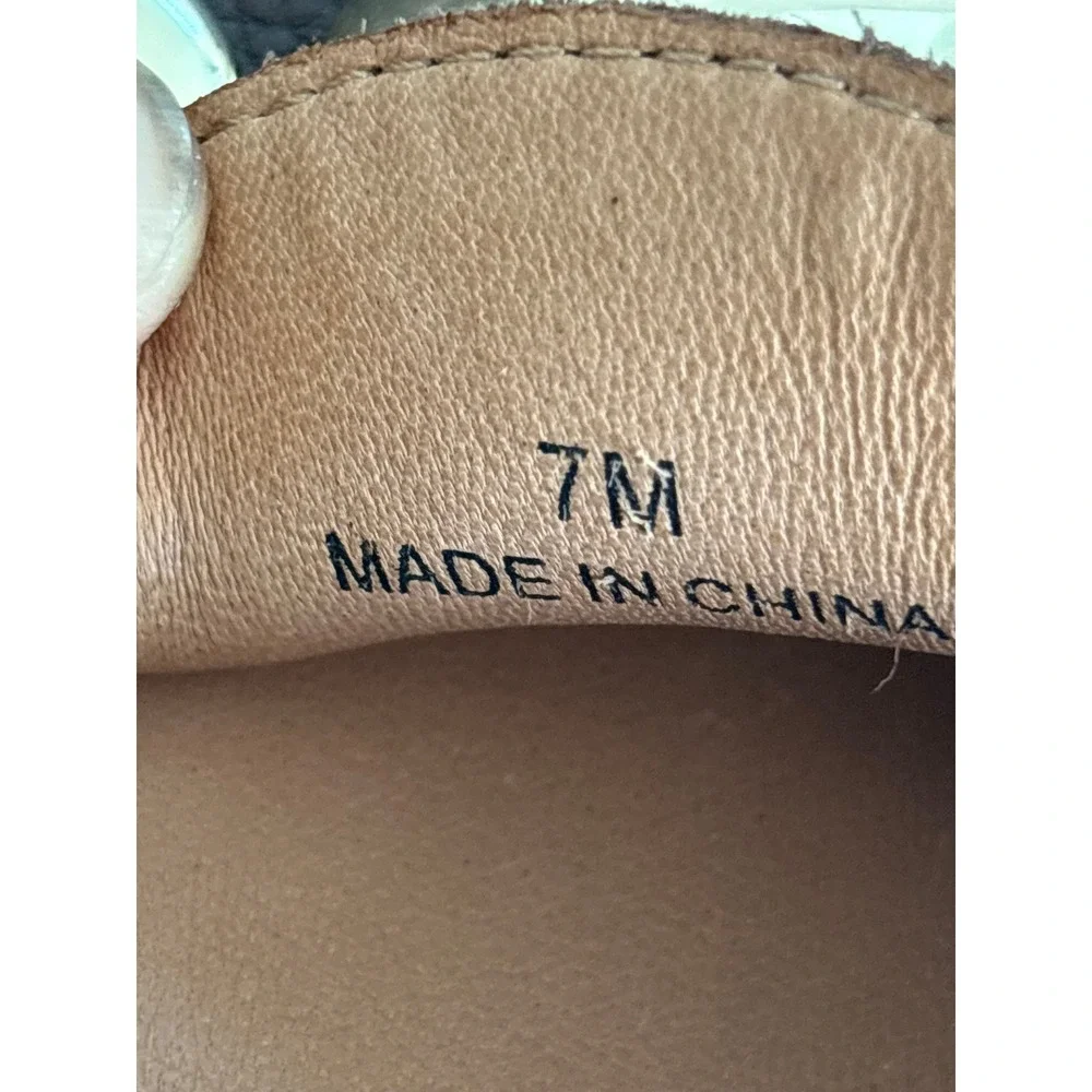 Kate Spade New York Carson Brown Pebbled Leather Flat Loafers Gold Hardware 7M